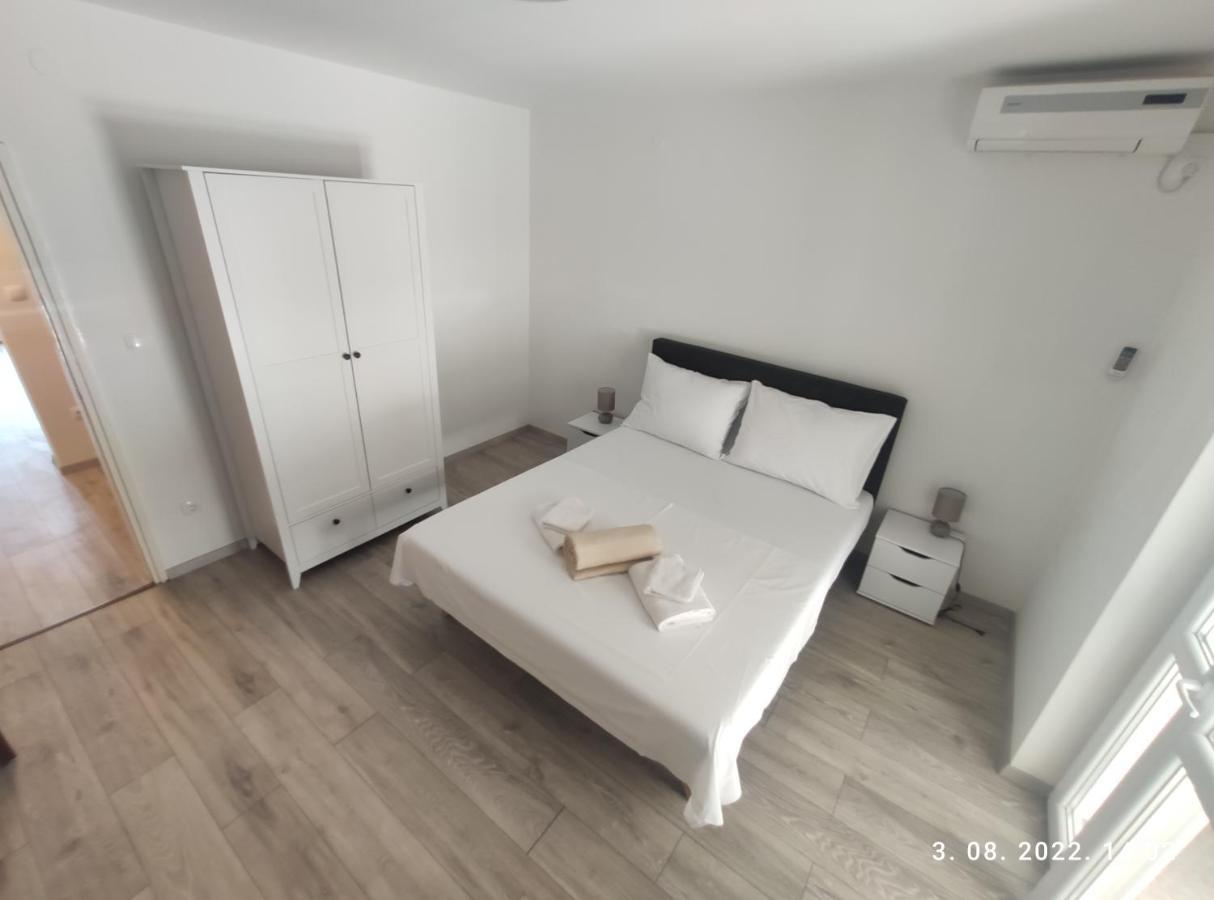 Aqua Apartments Omiš Kültér fotó