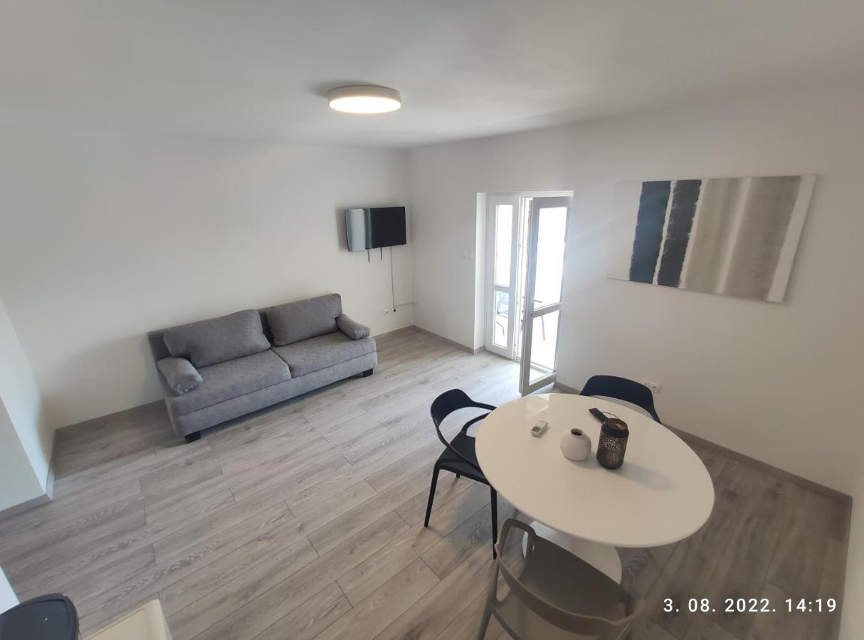 Aqua Apartments Omiš Kültér fotó