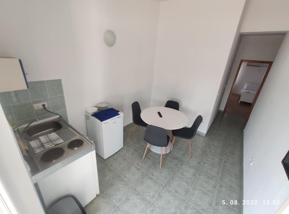 Aqua Apartments Omiš Kültér fotó