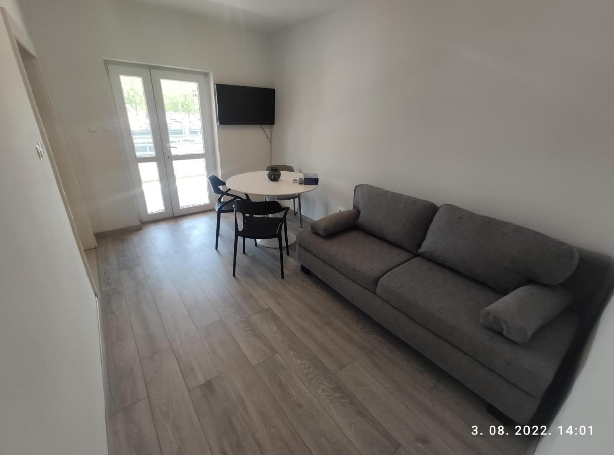 Aqua Apartments Omiš Kültér fotó