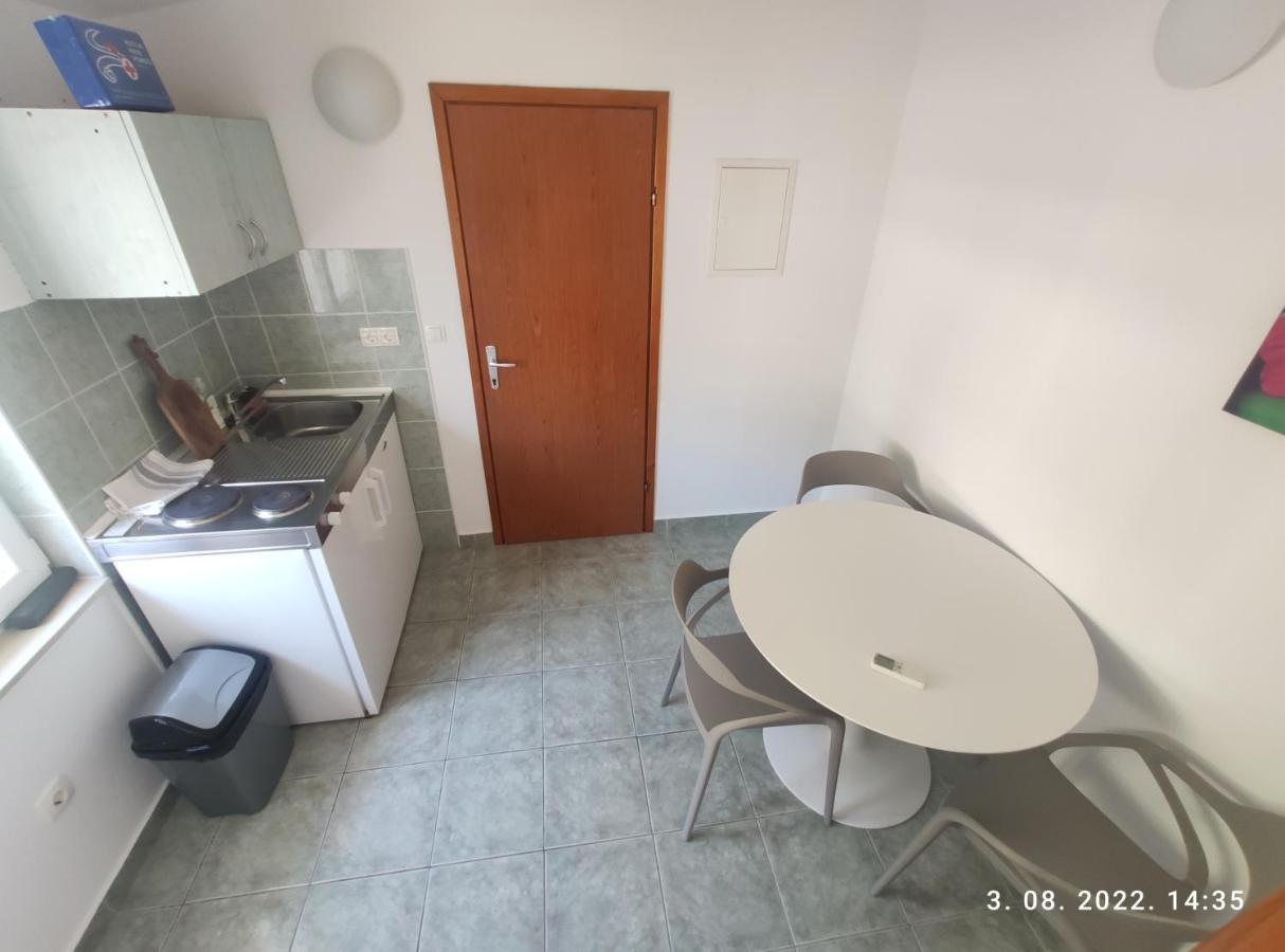 Aqua Apartments Omiš Kültér fotó