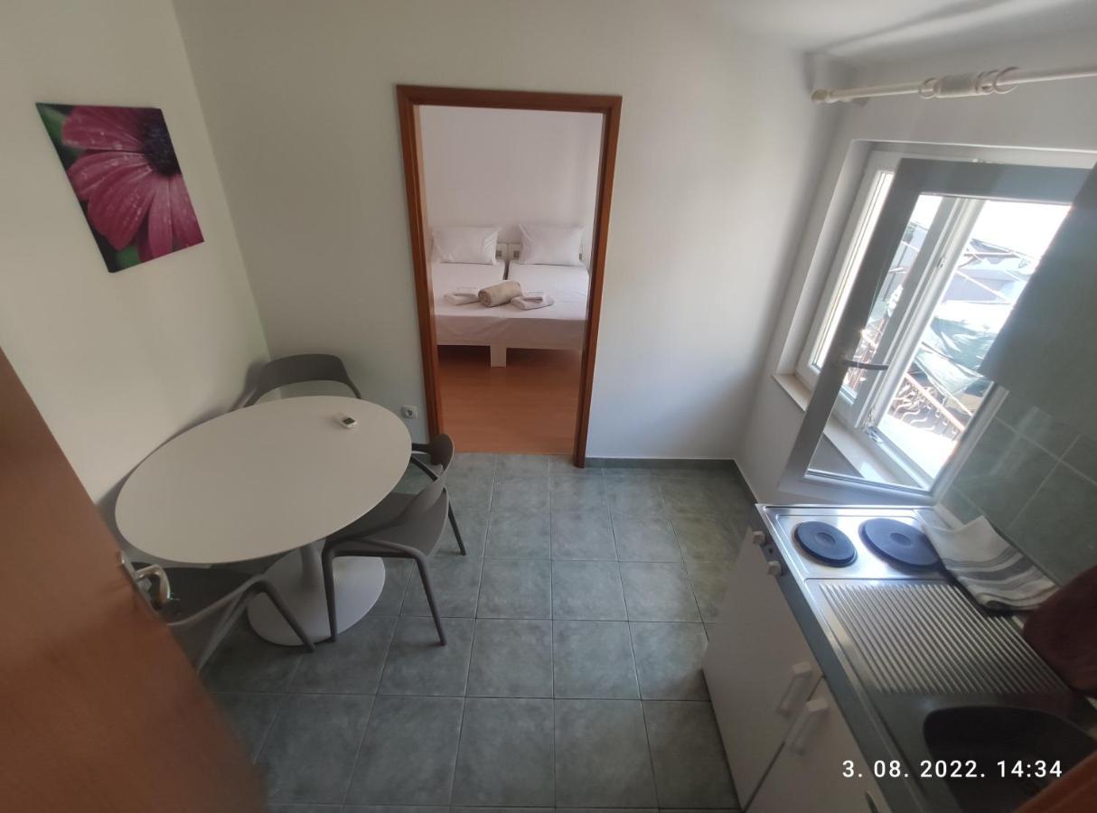 Aqua Apartments Omiš Kültér fotó