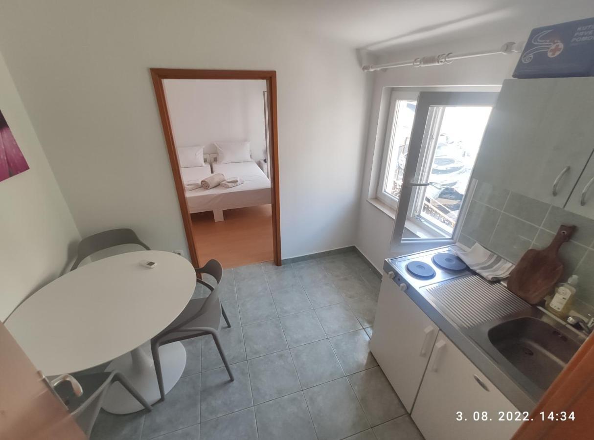 Aqua Apartments Omiš Kültér fotó