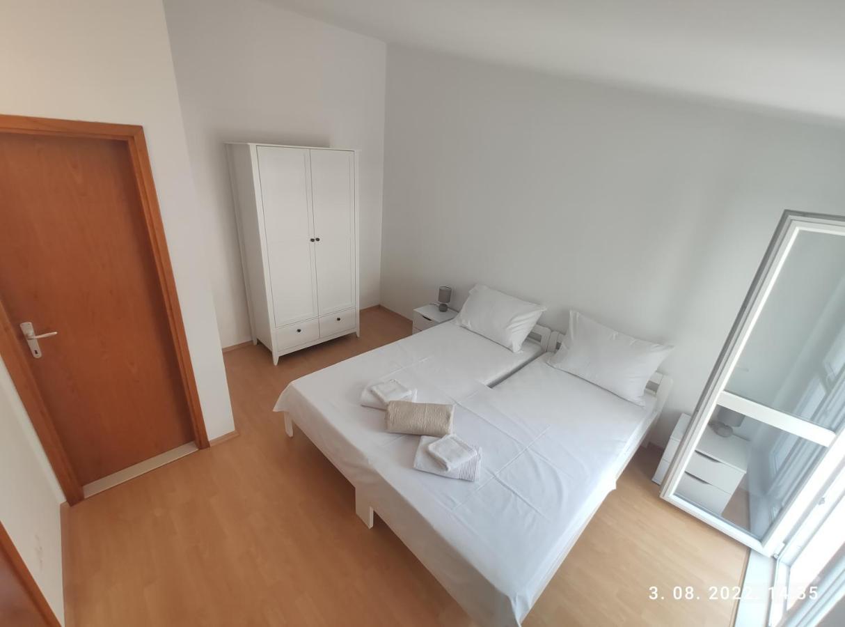 Aqua Apartments Omiš Kültér fotó