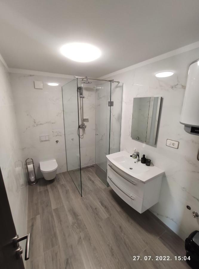 Aqua Apartments Omiš Kültér fotó