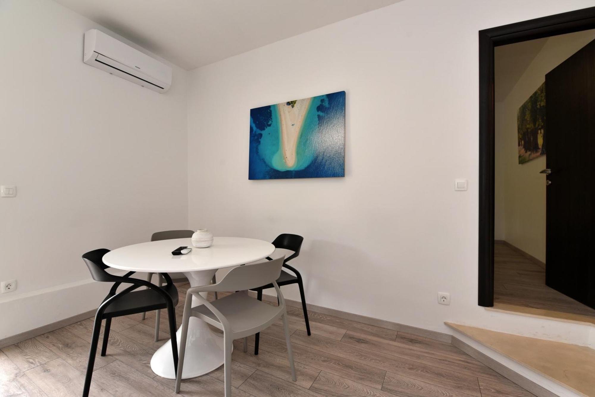 Aqua Apartments Omiš Kültér fotó