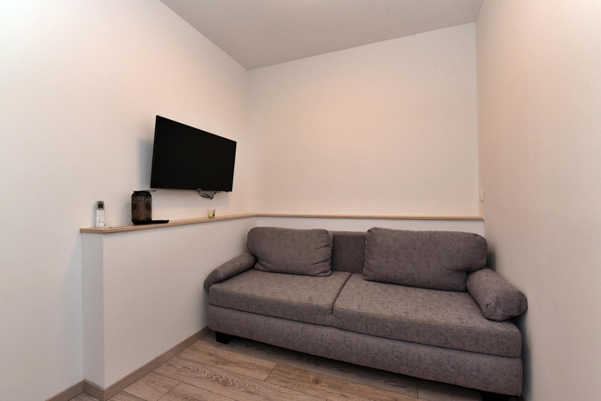 Aqua Apartments Omiš Kültér fotó